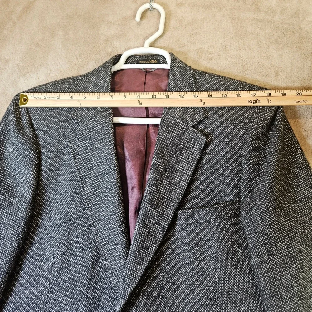 Austin Manor Mens Grey Tweed Blazer Sport Coat 44R Made in USA Two Button 4218-4